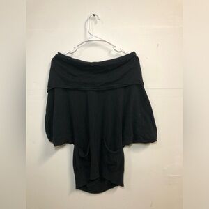 Y2K Vintage Vince Camuto Black Off The Shoulder Top